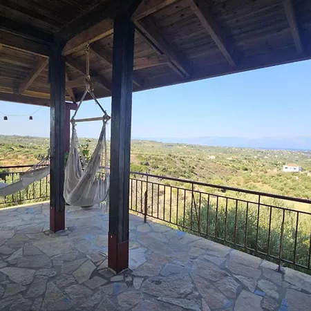 Spiti Koukouvagias Feriehus *