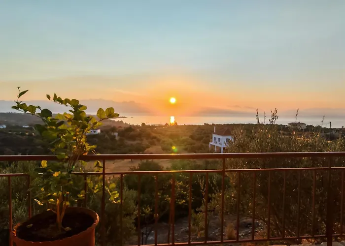 Spiti Koukouvagias Livadhákia