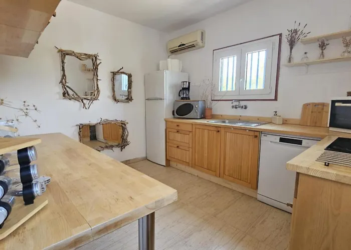 Spiti Koukouvagias *