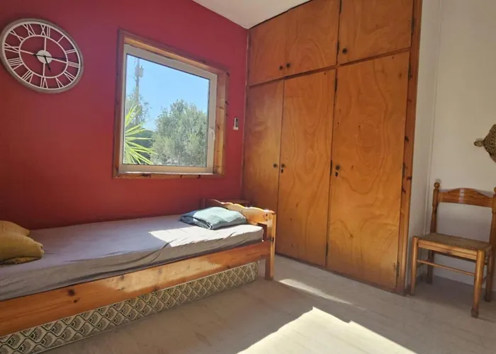 Spiti Koukouvagias Livadhákia