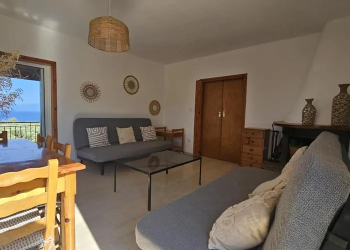 펜션 Spiti Koukouvagias Livadhákia