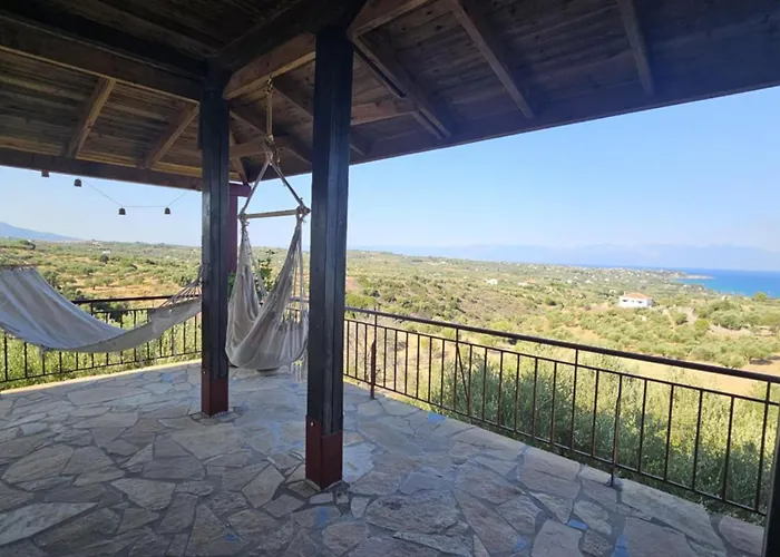 Spiti Koukouvagias 펜션 *