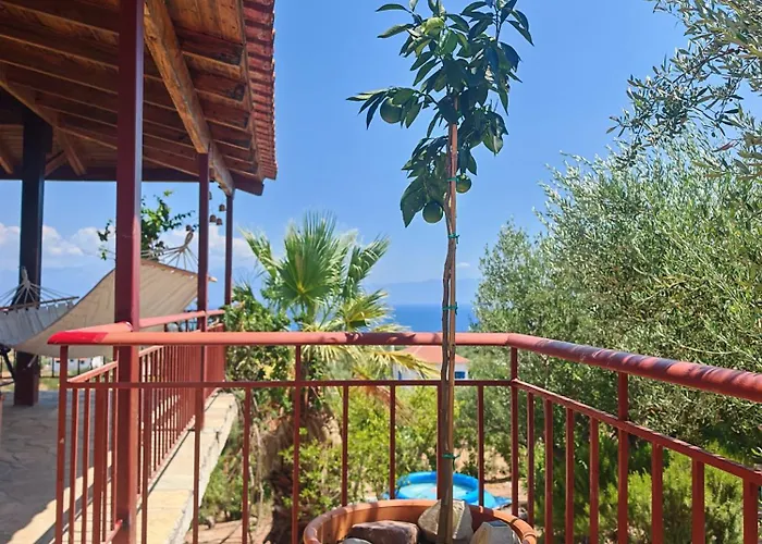 펜션 Spiti Koukouvagias Livadhákia